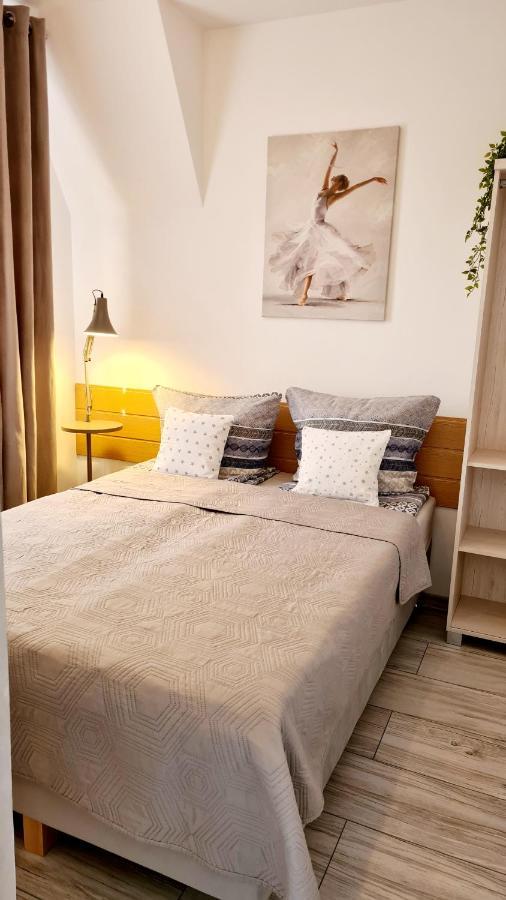 Apartament Z Garazem W Kolobrzeguアパートメント エクステリア 写真